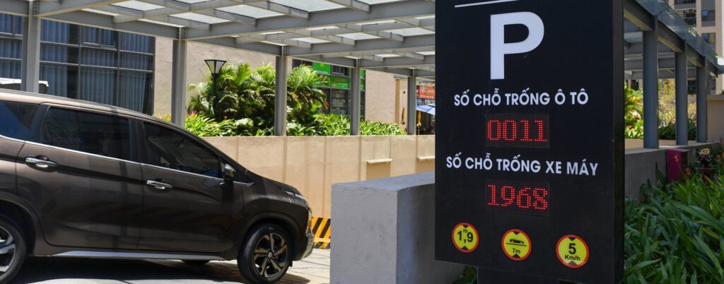 LifetechHN - Báo chỗ trống bãi xe